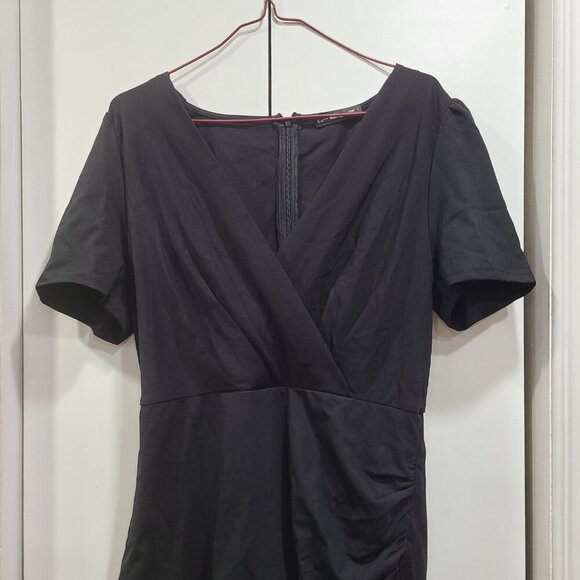 ❄3/$26 Xmas sale❄ NWOT Sarin Mathews black cocktail dress - Picture 2 of 6